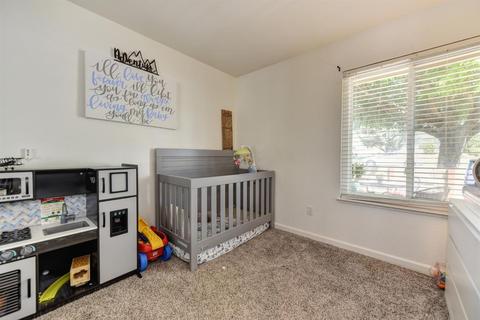 8480 Cortadera Dr, Orangevale, CA 95662 photo 19