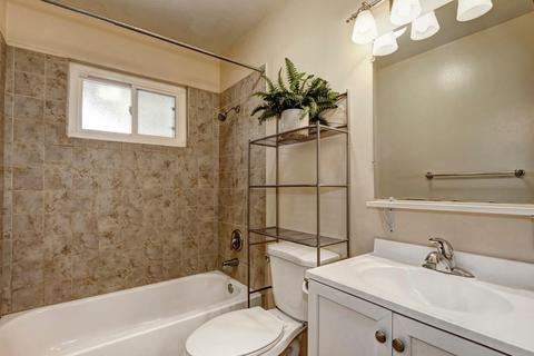 2410 Loyola Dr, Davis, CA 95618 photo 31