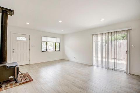 6040 Coyle Ave, Carmichael, CA 95608 photo 4