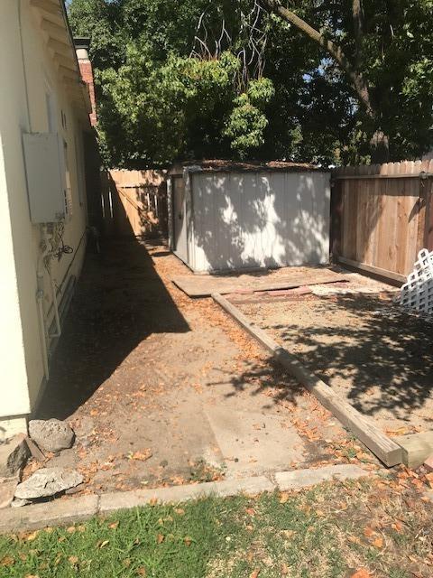 221 Maxwell Ave, Oakdale, CA 95361 photo 9