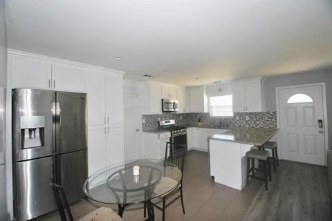 1321 Steele Ave, Modesto, CA 95351 photo 5