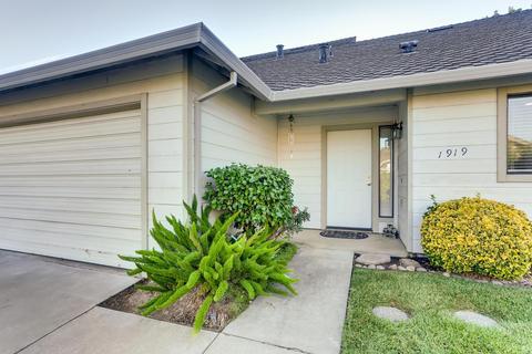 1919 E Century Pl, Lodi, CA 95240 photo 3