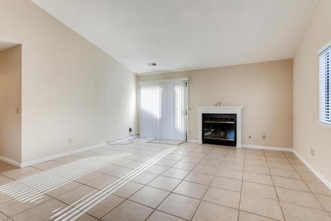 1919 E Century Pl, Lodi, CA 95240 photo 5