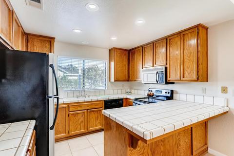 1919 E Century Pl, Lodi, CA 95240 photo 9