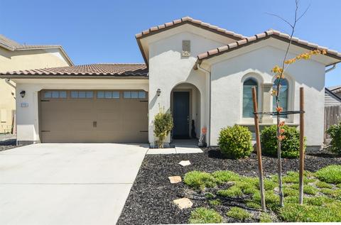 2773 Reserve St, Manteca, CA 95337 photo 2