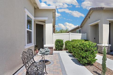 1569 River Birch St, Manteca, CA 95336 photo 2