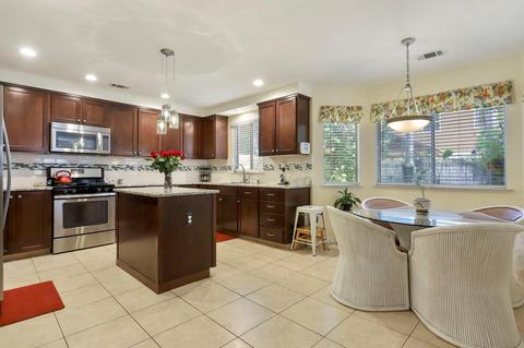 634 Hummingbird Dr, Lodi, CA 95240 photo 9