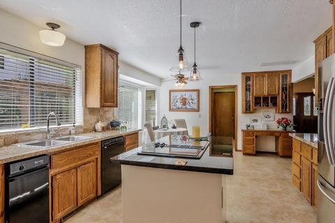 2505 Stonebrook Dr, Modesto, CA 95355 photo 22
