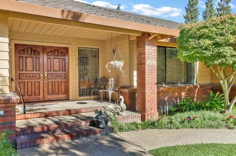 310 Wells Ct, Ripon, CA 95366 photo 6