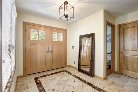 6405 Orange Hill Ln, Carmichael, CA 95608 photo 8