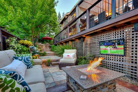 6405 Orange Hill Ln, Carmichael, CA 95608 photo 1