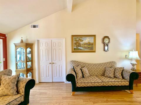 2540 Beatrice Ln, Modesto, CA 95355 photo 4