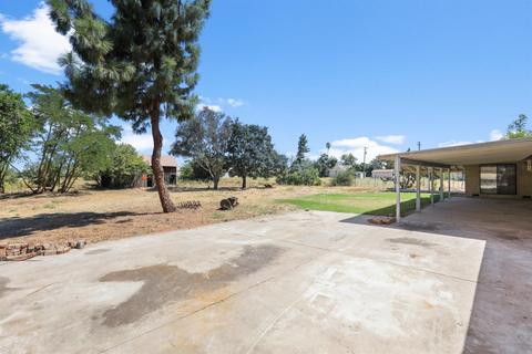 5325 E Harney Ln, Lodi, CA 95240 photo 6