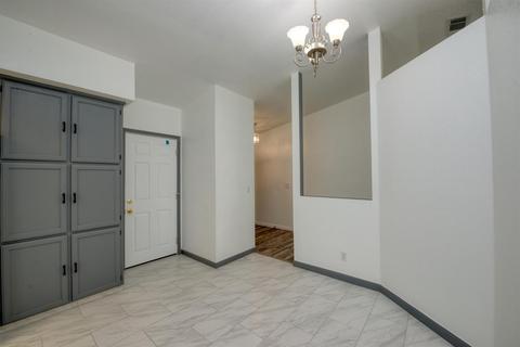 1506 Corgiat Dr, Newman, CA 95360 photo 9