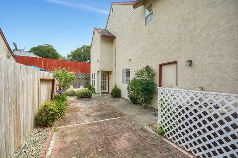 3816 Olivebranch Ln, Carmichael, CA 95608 photo 31