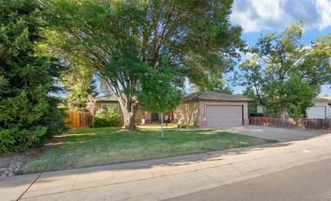 1819 Jackson, Lodi, CA 95242 photo 3