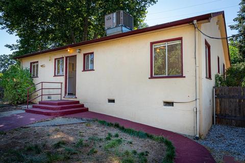 725 Pitt St, Jackson, CA 95642 photo 9