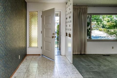 4406 Northampton Dr, Carmichael, CA 95608 photo 5