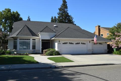 1900 Castleview Dr, Turlock, CA 95382 photo 1
