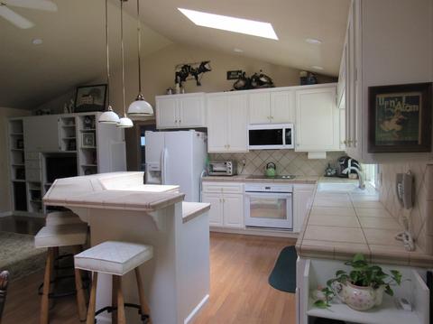 1824 Saint Ann Ct, Carmichael, CA 95608 photo 8