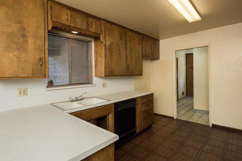 901 Chateau, Modesto, CA 95355 photo 14