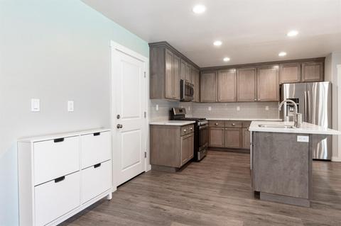 2430 E Marshall St, Turlock, CA 95380 photo 12