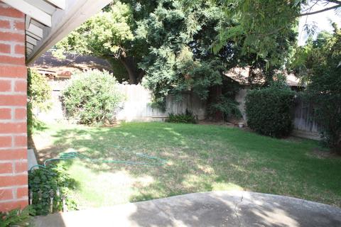 35 Columbia Ave, Merced, CA 95340 photo 3