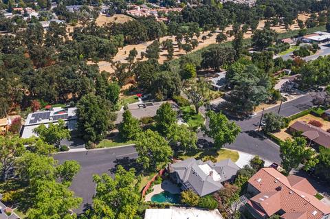 1418 Edgebrook Dr, Modesto, CA 95354 photo 8