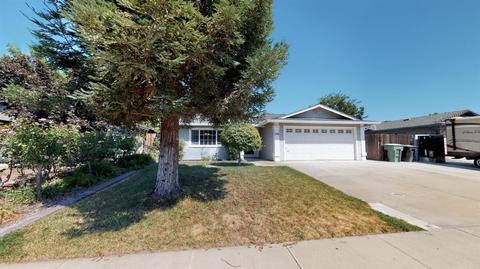 336 Pecan Dr, Ripon, CA 95366 photo 1
