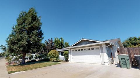 336 Pecan Dr, Ripon, CA 95366 photo 2
