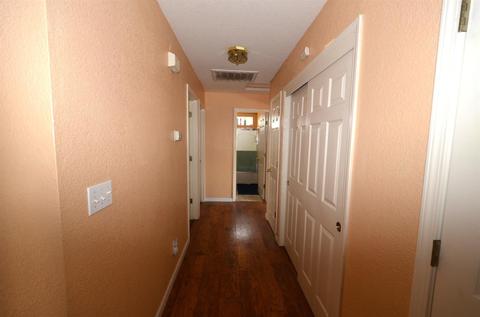 1397 E B St, Los Banos, CA 93635 photo 5