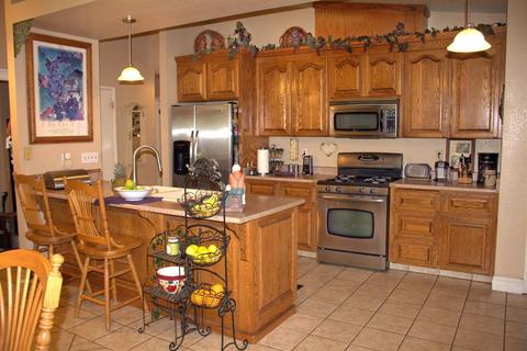 127 Ivy Ave, Patterson, CA 95363 photo 4