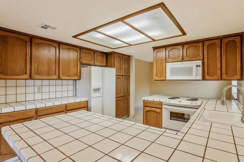 1628 Edgebrook Dr, Modesto, CA 95354 photo 16