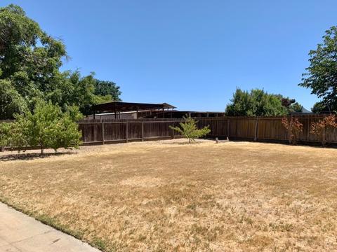 330 N Abbie St, Modesto, CA 95357 photo 2