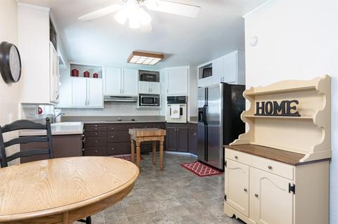 702 Castle St, Modesto, CA 95350 photo 14