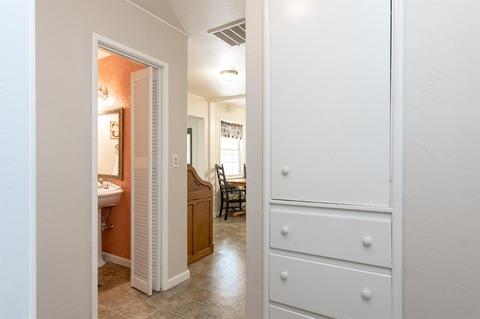 702 Castle St, Modesto, CA 95350 photo 25