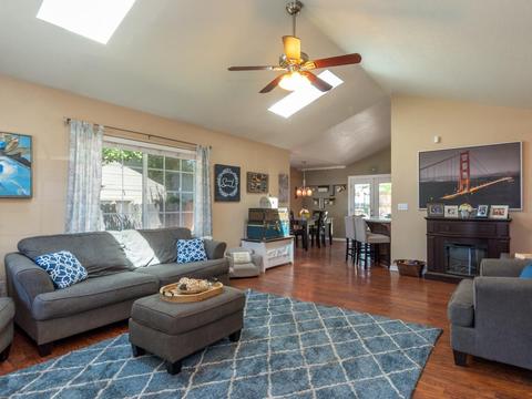 635 James Dr, Placerville, CA 95667 photo 2