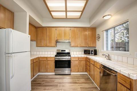3151 Woods Cir, Davis, CA 95616 photo 6