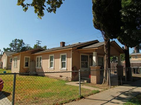 416 E St, Modesto, CA 95354 photo 2