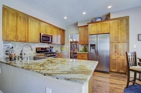1909 Hunter Dr, Rocklin, CA 95765 photo 2