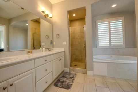 1386 Penfield Ct, Manteca, CA 95337 photo 28