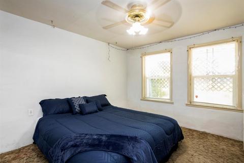 5915 Hilltop Dr, Carmichael, CA 95608 photo 17