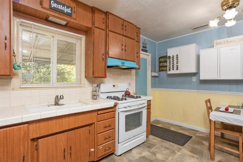 5915 Hilltop Dr, Carmichael, CA 95608 photo 10
