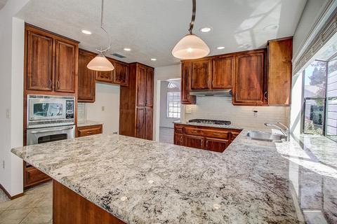 101 Timson Ct, Folsom, CA 95630 photo 2