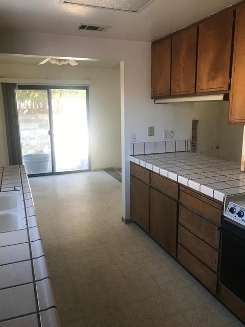 389 Elgin Ave, Lodi, CA 95240 photo 4