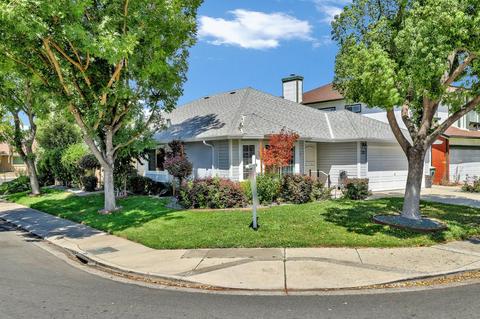 737 Waddell Way, Modesto, CA 95357 photo 2