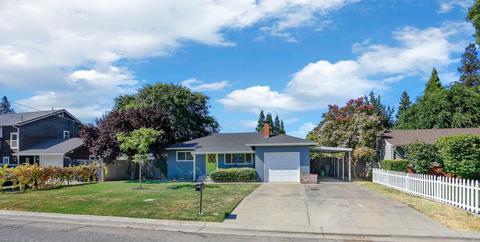 2033 Cochran Rd, Lodi, CA 95242 photo 2