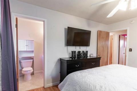 1101 Princess Ct, Modesto, CA 95350 photo 27
