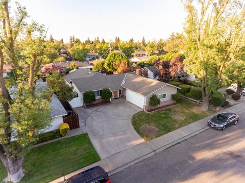 1101 Princess Ct, Modesto, CA 95350 photo 4