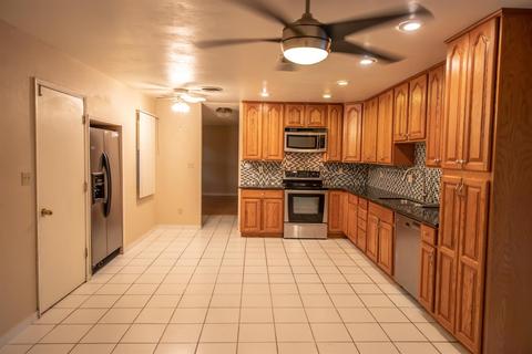 1412 Entrada Way, Modesto, CA 95355 photo 5